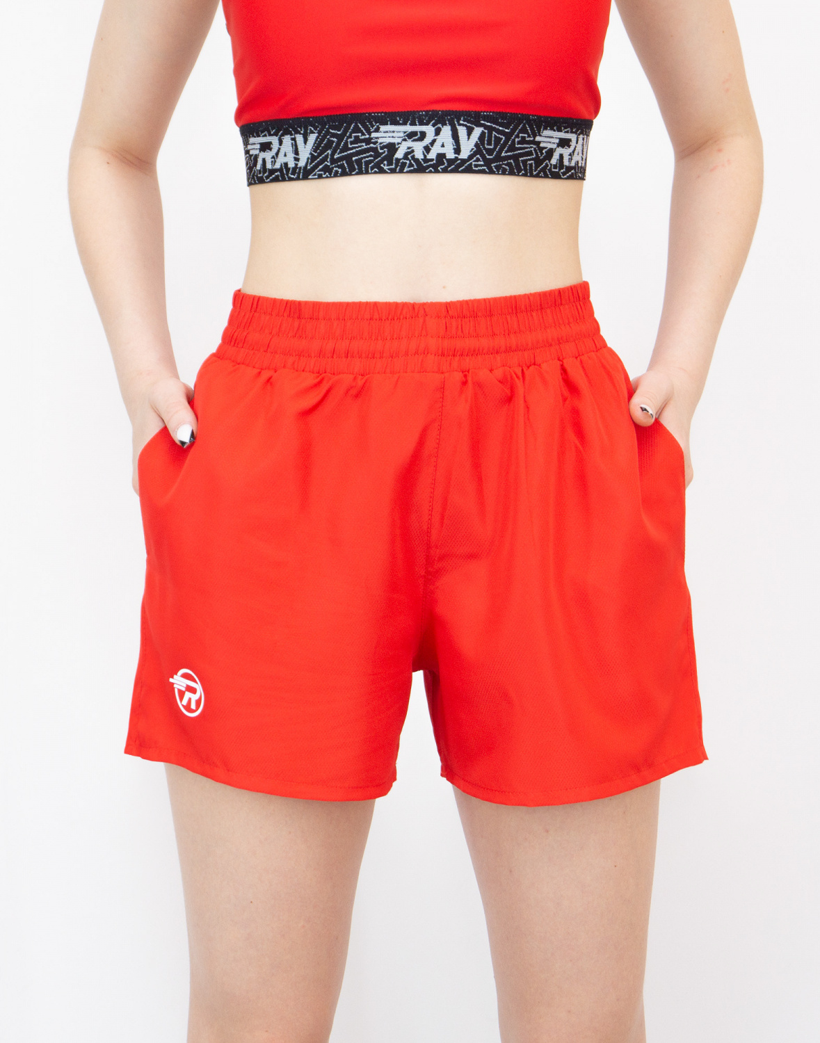 Ray shorts. Красные спортивные шорты женские. Шорты ray. Шорты ray красные. Шорты с подтрусниками спортивные Пума.